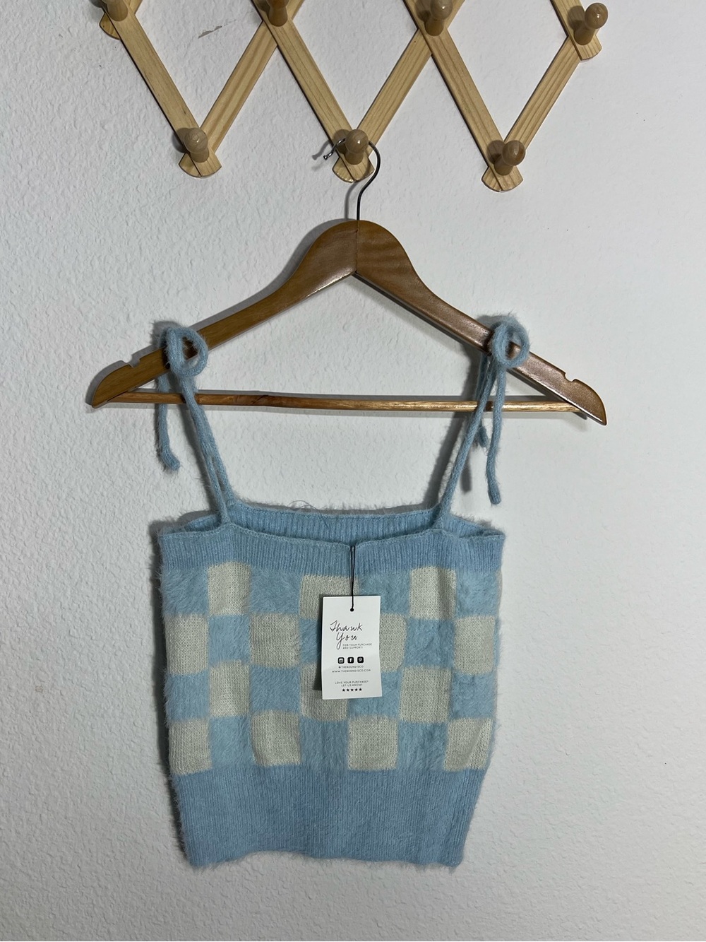 MISS SPARKLING • fuzzy blue and white checkered knit crop top size small